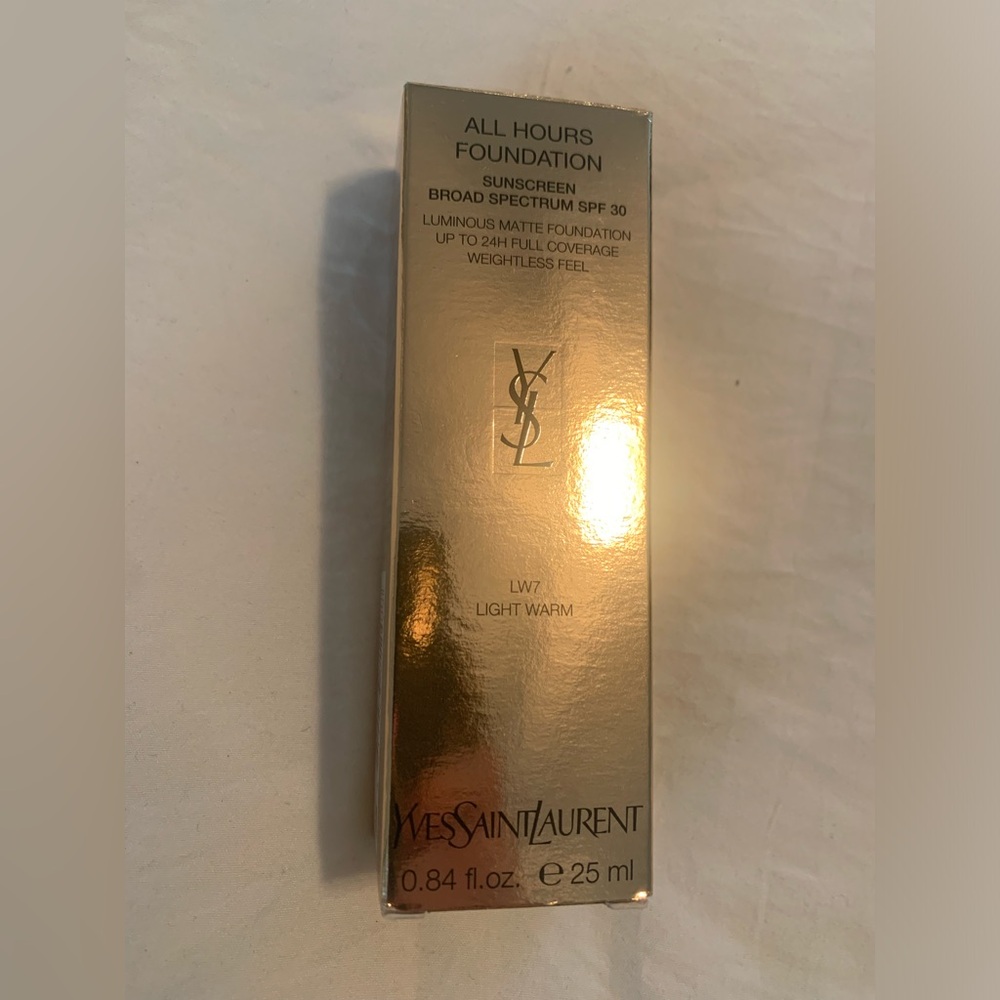 YSL All Hours Foundation